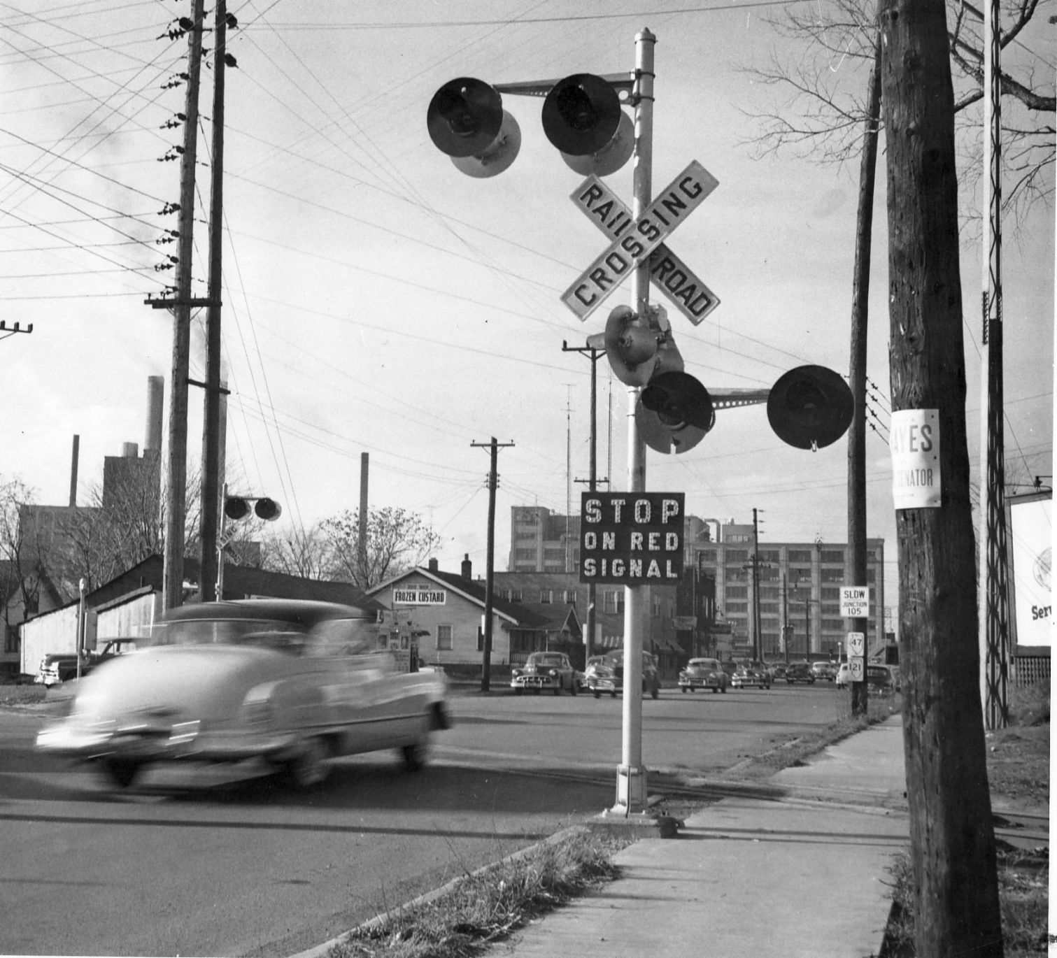 B&O crossing 1954.jpg